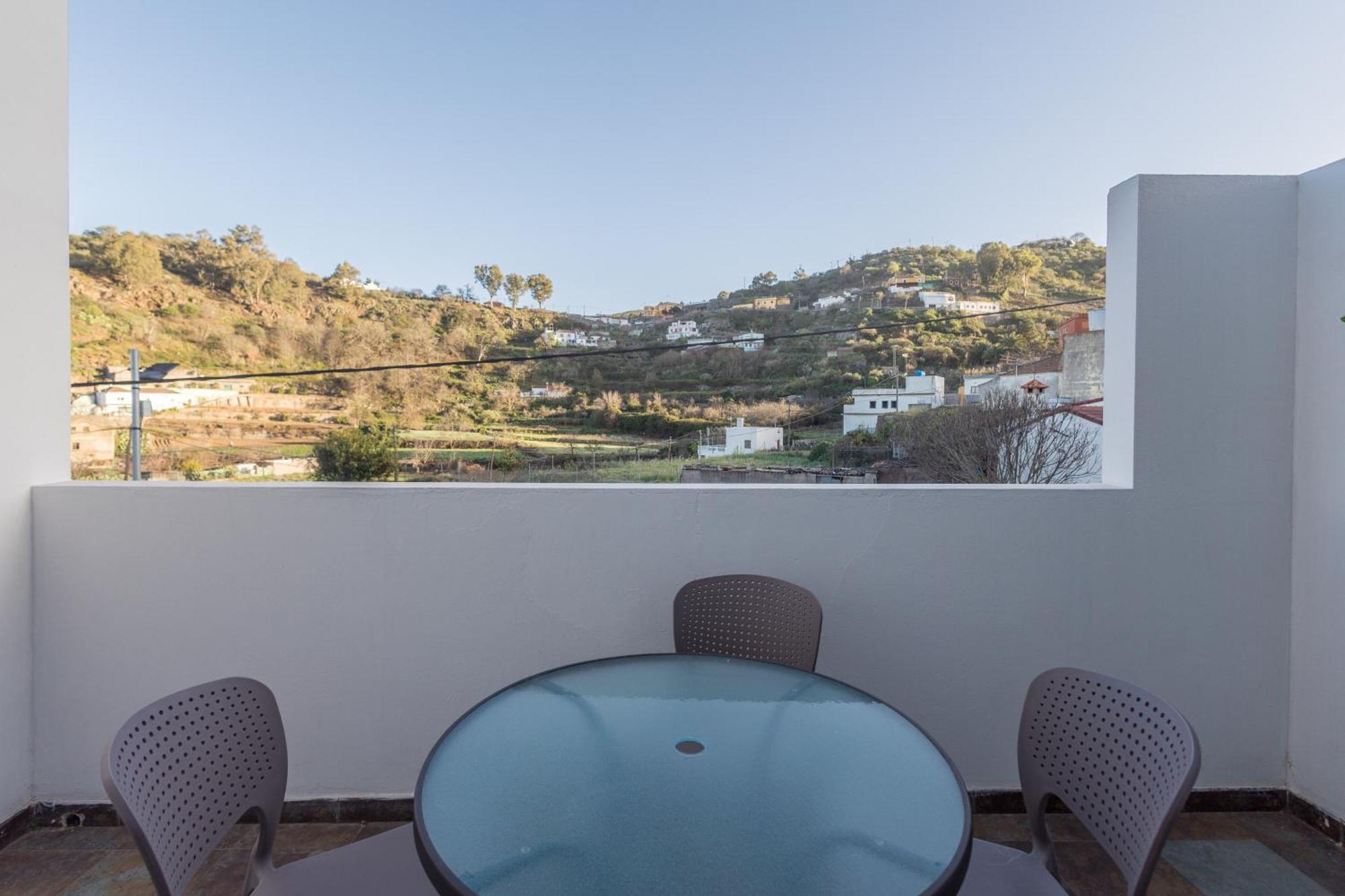Balcon De La Mina Suites - Aircon And Terrace With Views Вега де Сан Матео Экстерьер фото