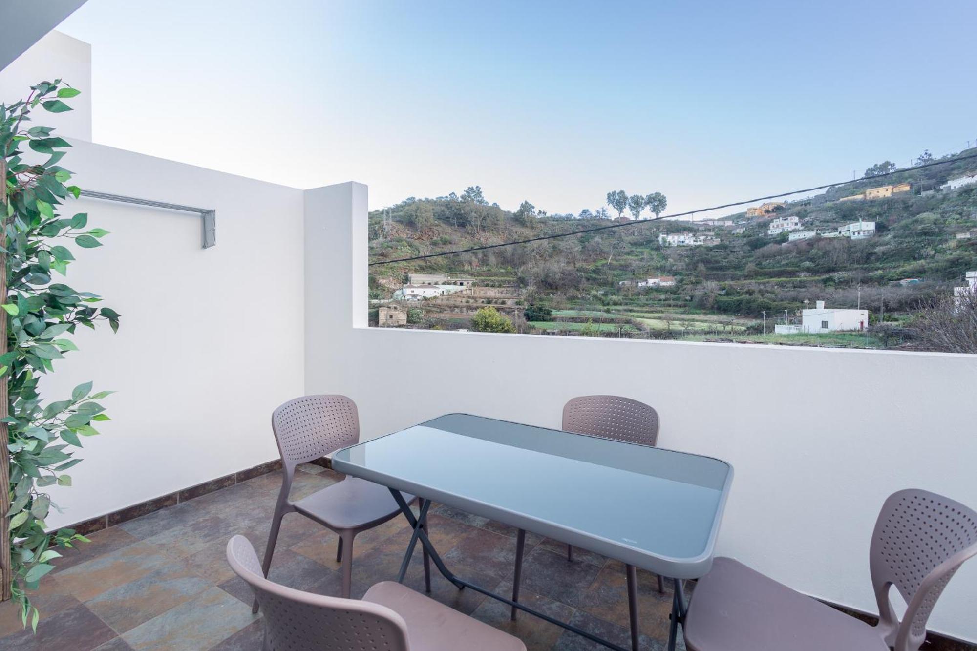 Balcon De La Mina Suites - Aircon And Terrace With Views Вега де Сан Матео Экстерьер фото